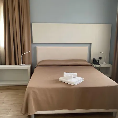 Отель La Porta Del Sole 4*